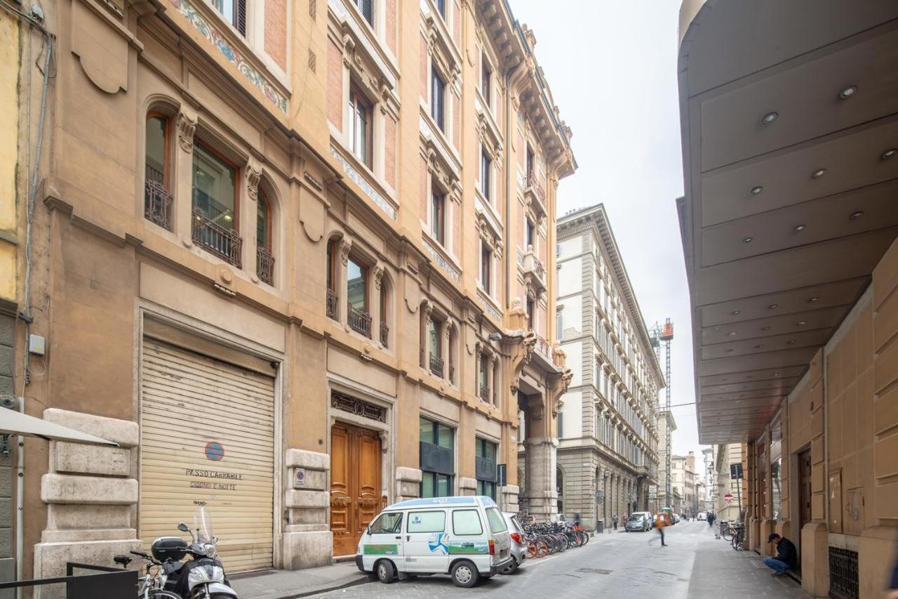 Stunning & Luxurious 1Br Apt 1 Min Walk By Duomo Флоренция Экстерьер фото